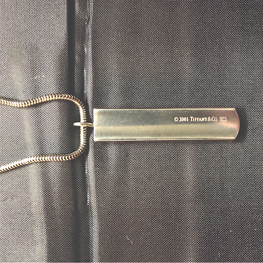 Tiffany & Co sterling silver pendant necklace